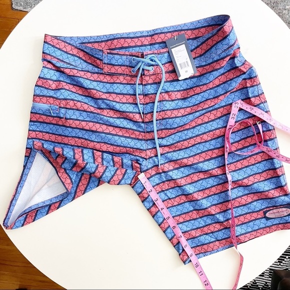 Vineyard Vines Men’s 9” Angler Stripe Board Shorts Waist 32 New - Picture 3 of 11